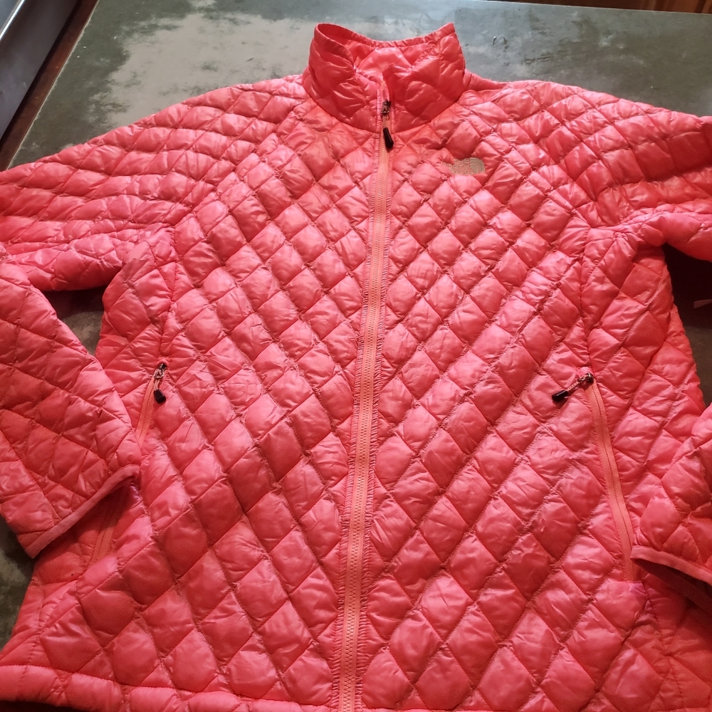 The North Face Pink Thermoball  Full Zip Jacket sz XL